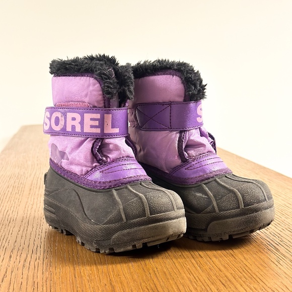 Sorel Snow Boots Toddler Size 10 - Picture 1 of 7
